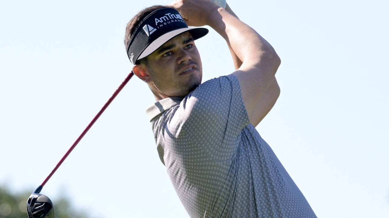 Pga Beau Hossler Fait Fi Du Vent Et Se Hisse En Tete Au Champi