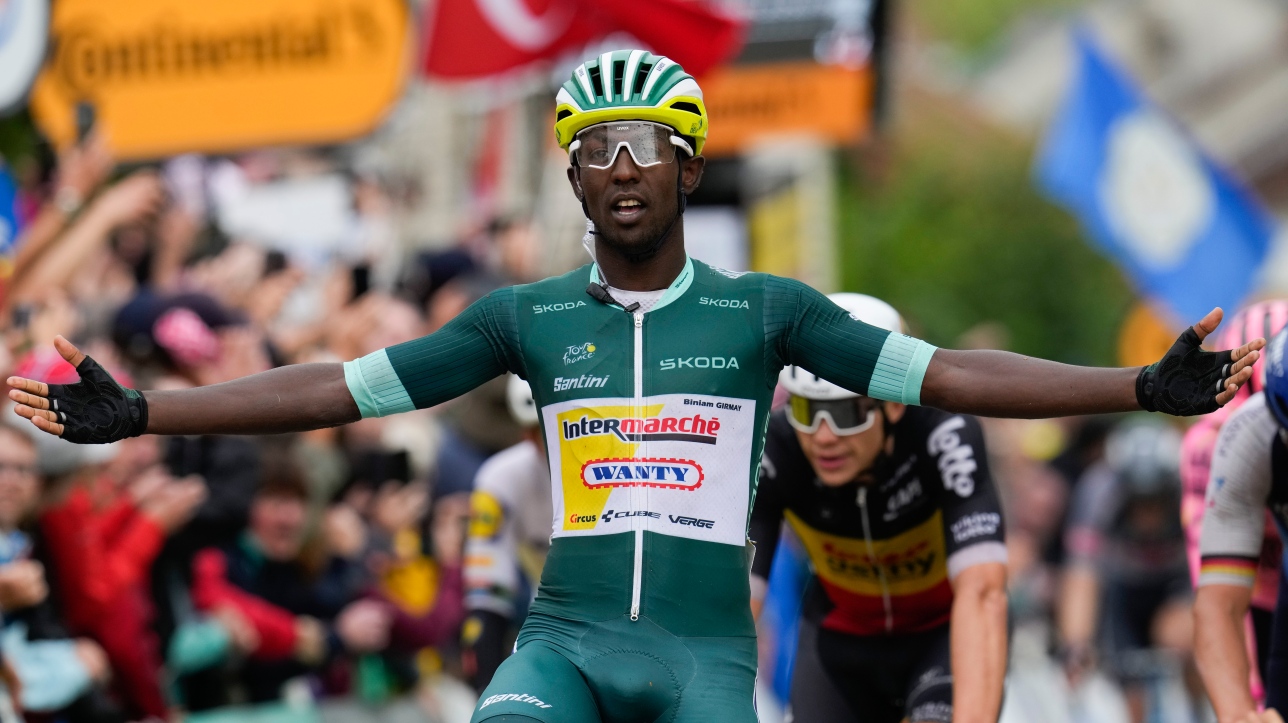 Tour de France l Erythréen Biniam Girmay remporte la huitième étape RDS