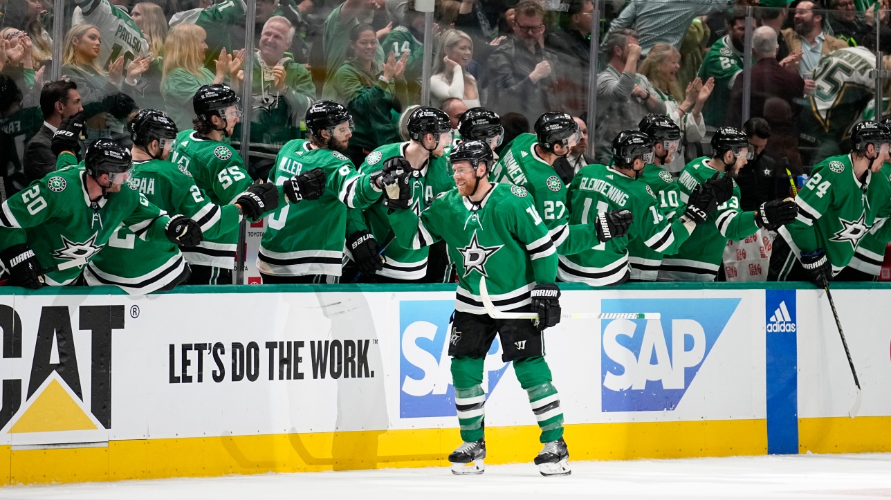 NHL: Joe Pavelski scores again and the Stars tie the series