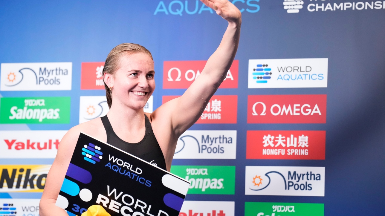 Natation : Ariarne Titmus Bat Le Record Du Monde De Summer McIntosh Au ...