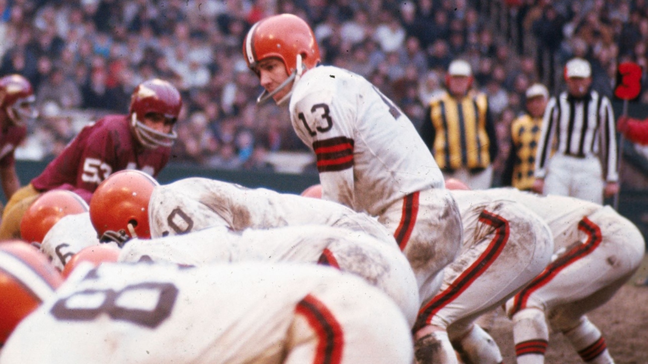 NFL : L'ancien quart des Browns de Cleveland Frank Ryan rend l'âme à l ...