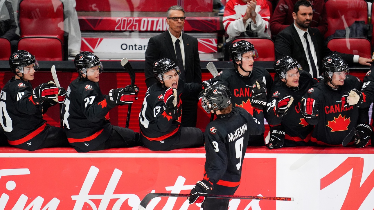 Mondial junior Gavin McKenna marque 2 fois dans le dernier match