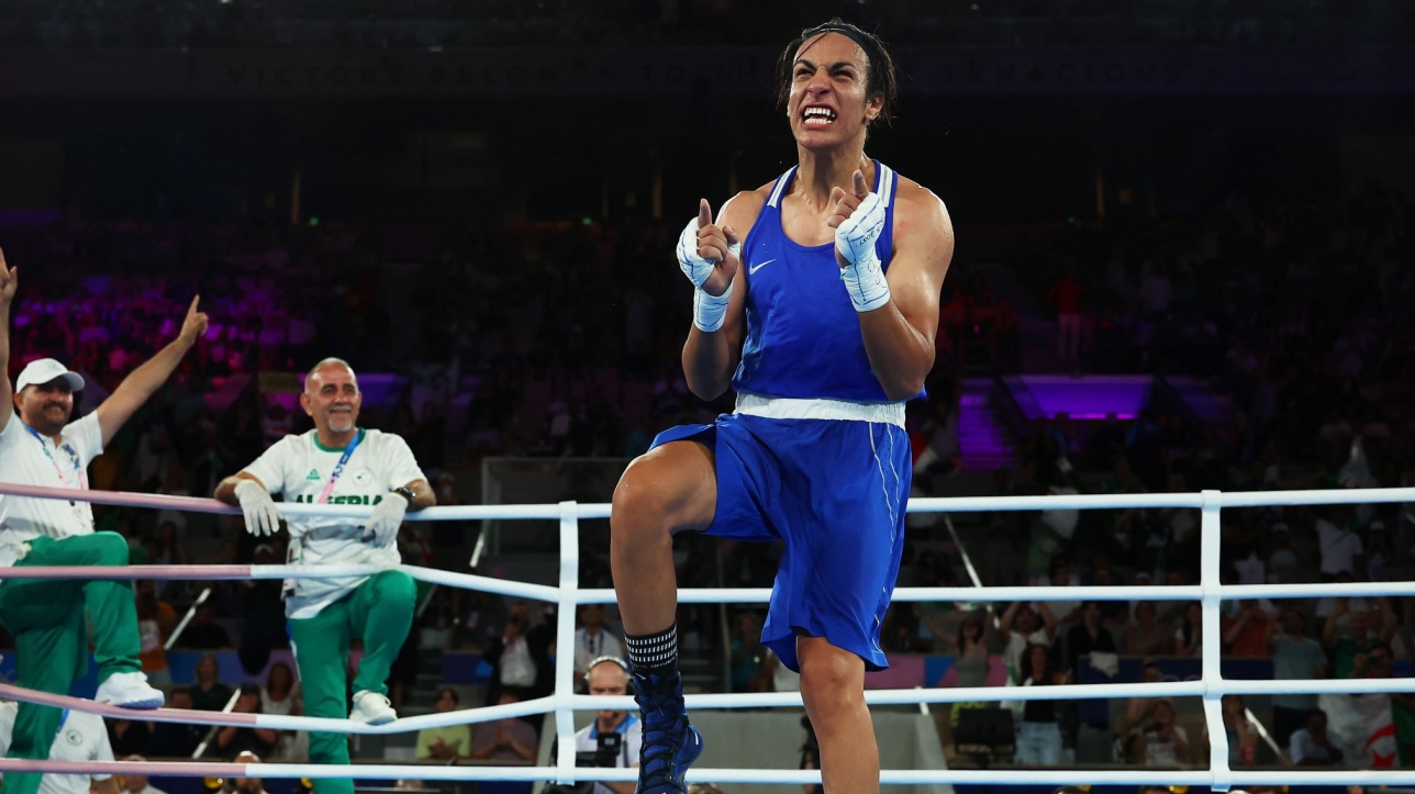 Jeux olympiques de Paris 2024 Imane Khelif atteint la finale en boxe