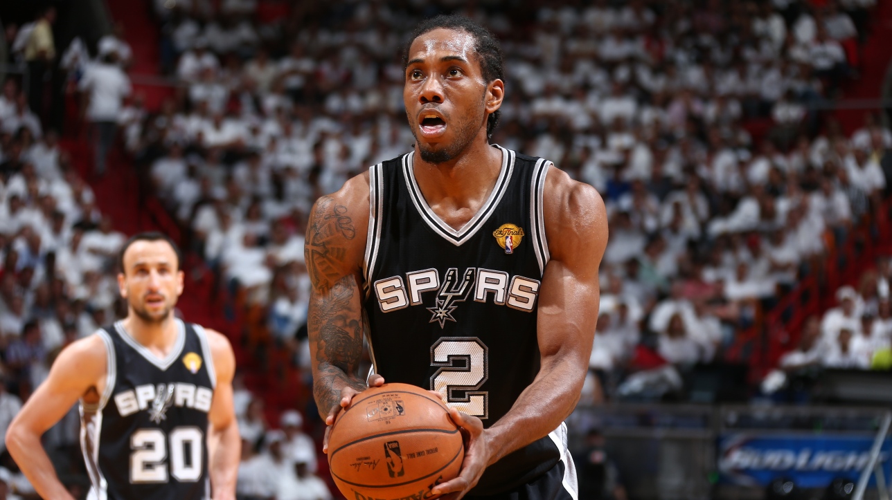 NBA Le joueur étoile des Spurs Kawhi Leonard incertain pour le match