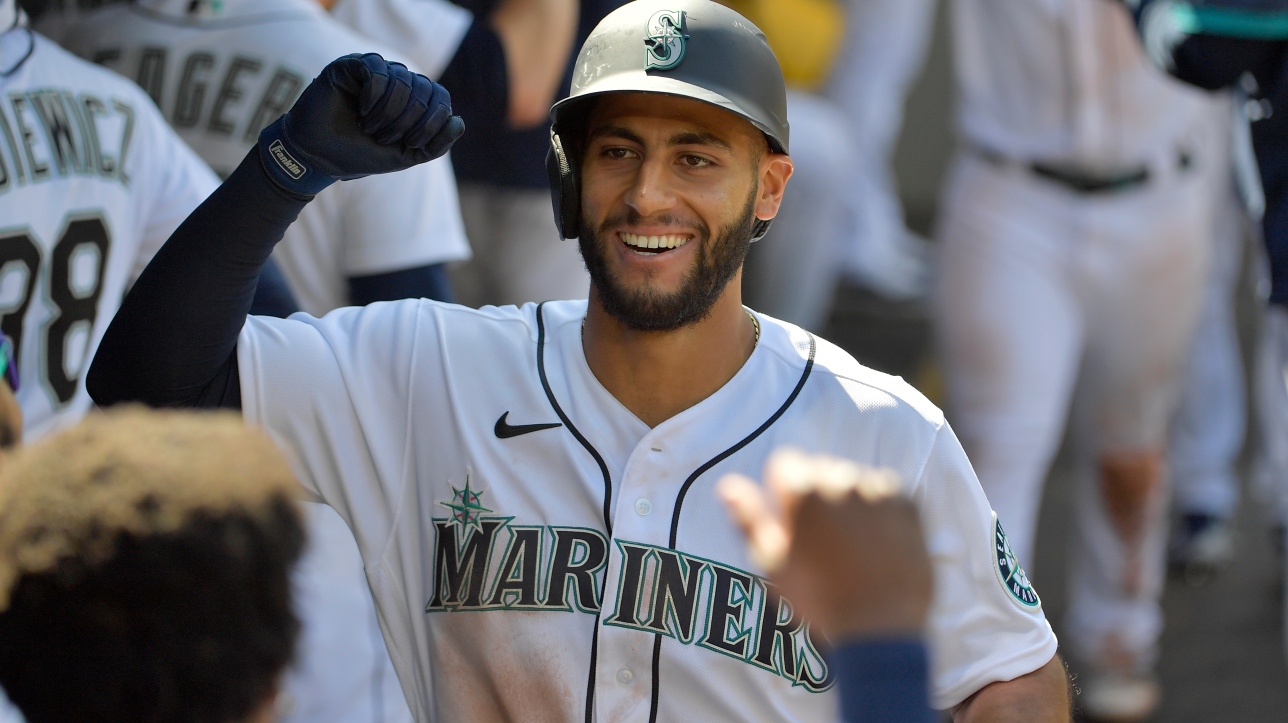 Mariners de Seattle, Adam Frazier et Eugenio Suarez ont pris Abraham Toro  sous leur aile