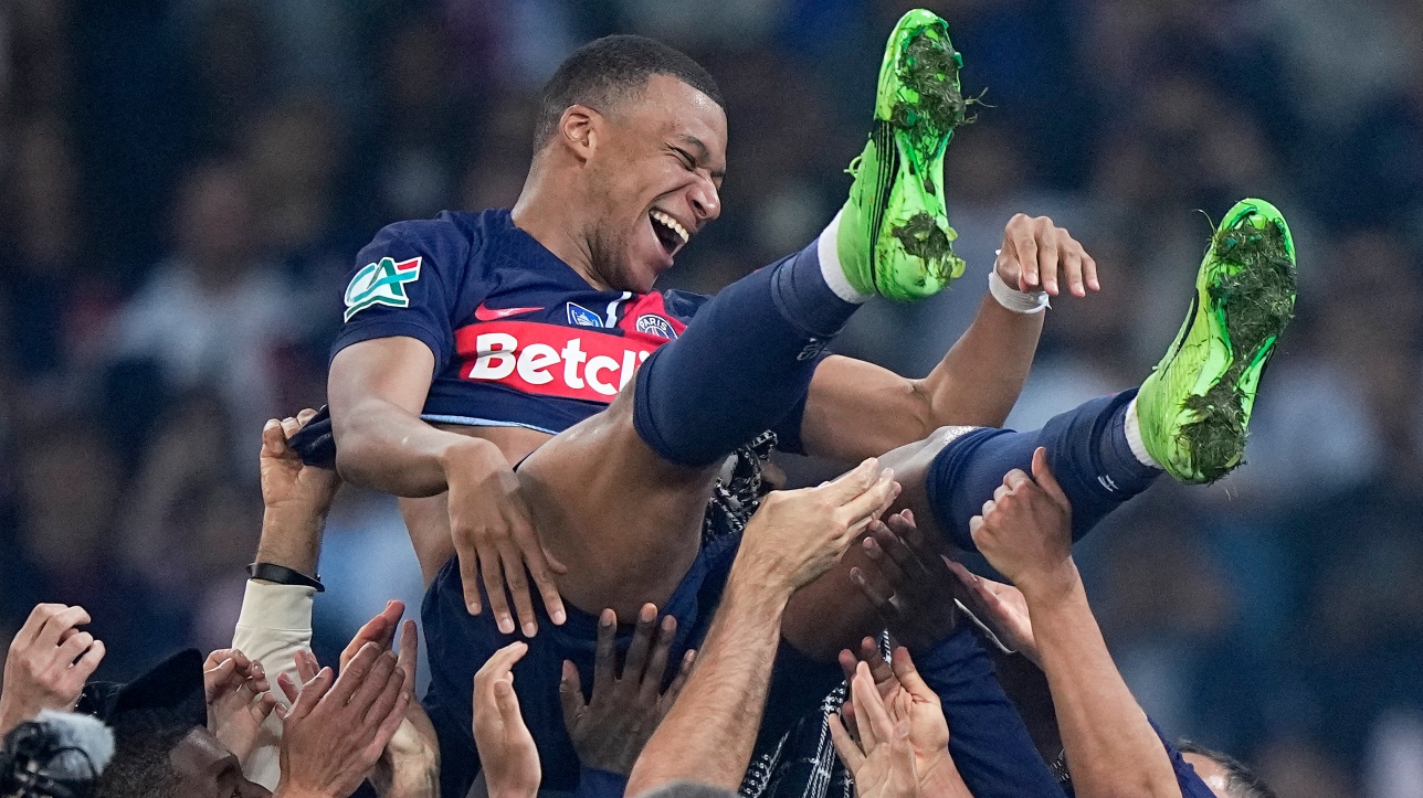 Ligue 1 le PSG termine sa saison en beauté en gagnant la Coupe de