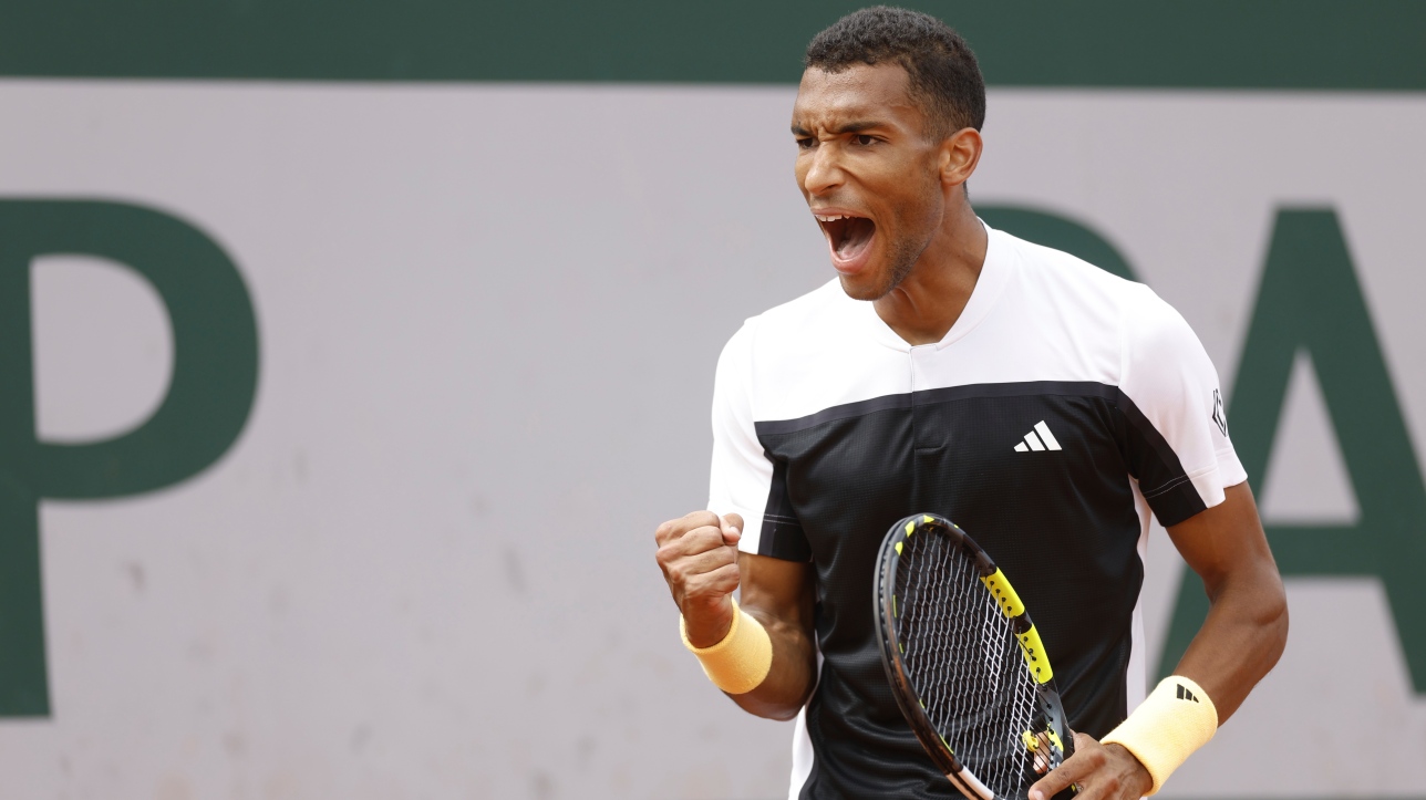 Tennis Auger Aliassime Et Shapovalov Au E Tour Rds Ca