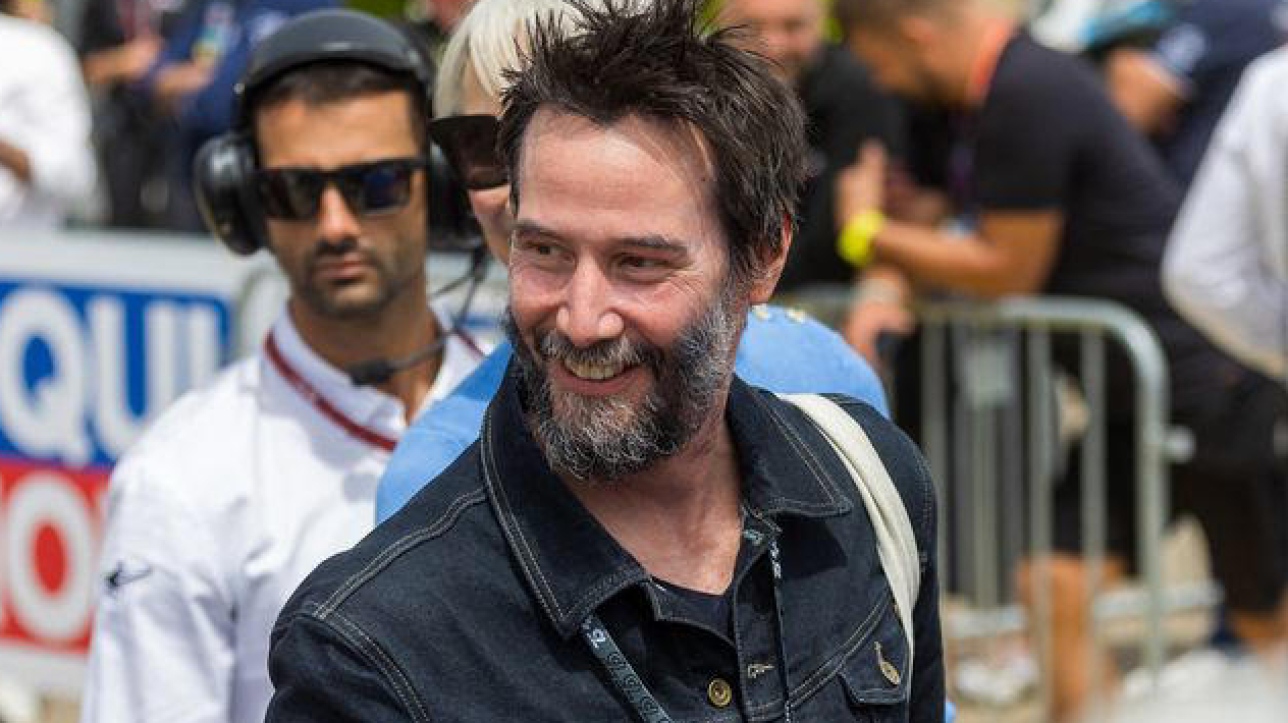 Keanu Reeves Est Maintenant Un Pilote Automobile Rds Ca