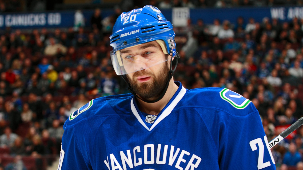 LNH Chris Higgins est de retour chez les Canucks dans un rôle