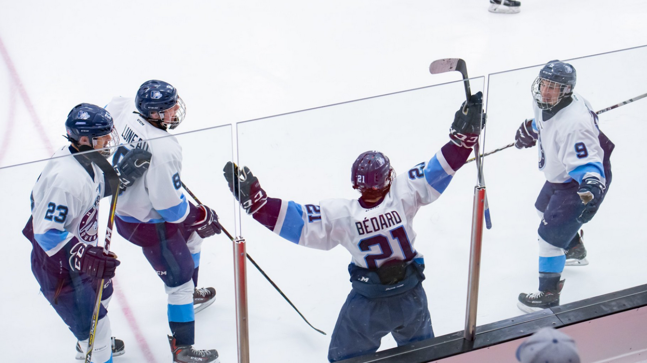 Jeux du Canada Équipe Québec championne devant l'Ontario en hockey