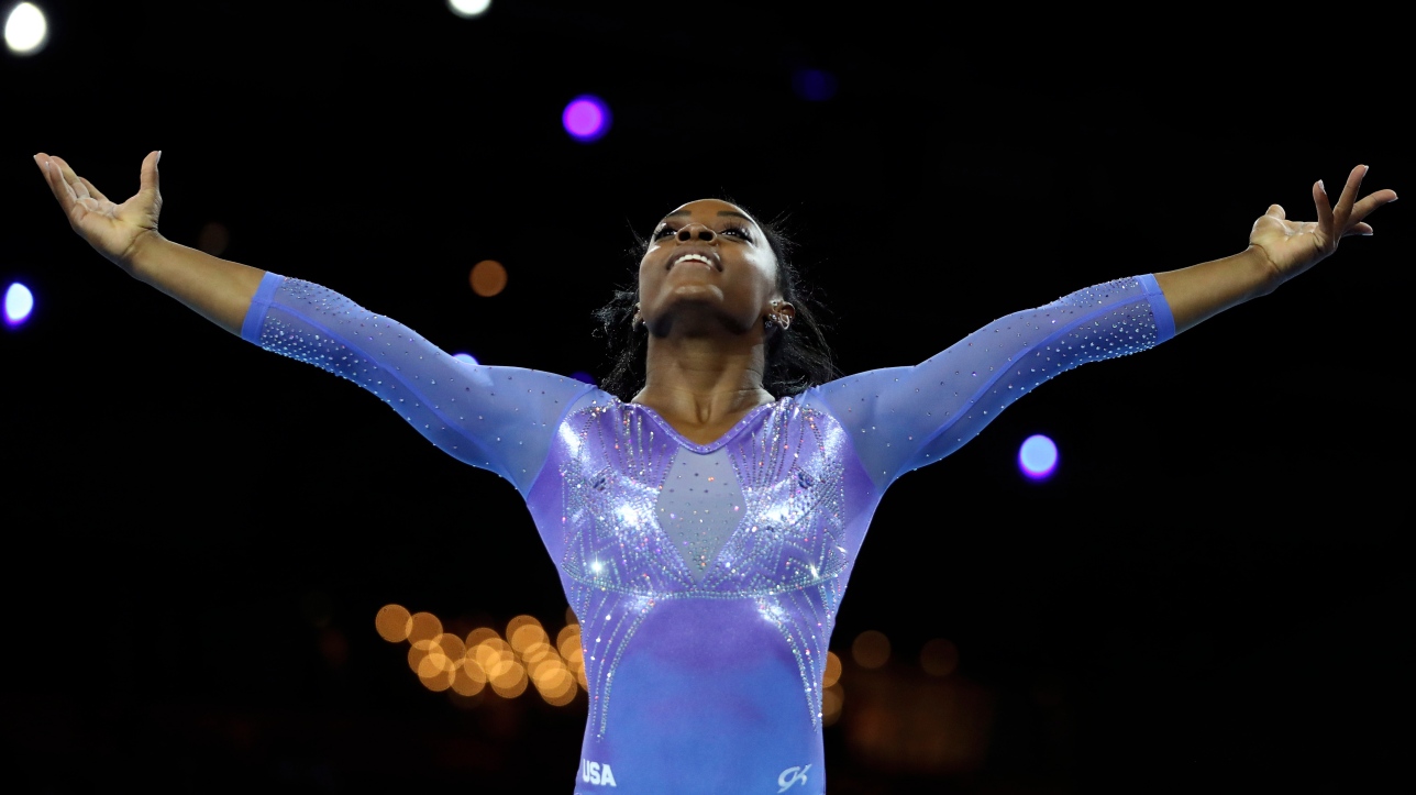 Gymnastique : Simone Biles ouvre la chasse aux records